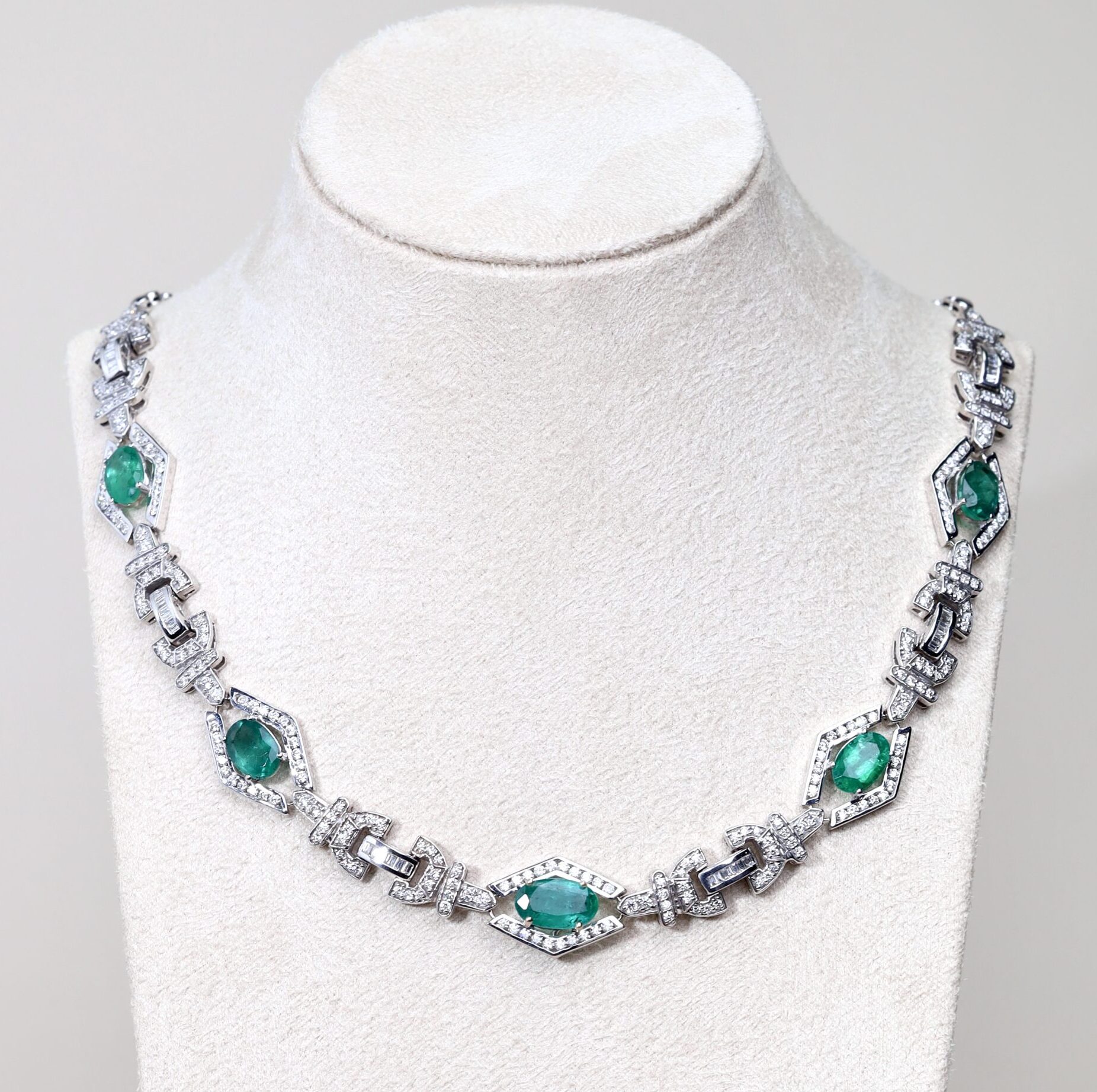 14.49 Carat Oval Emerald and Diamond Necklace in 18K White Gold