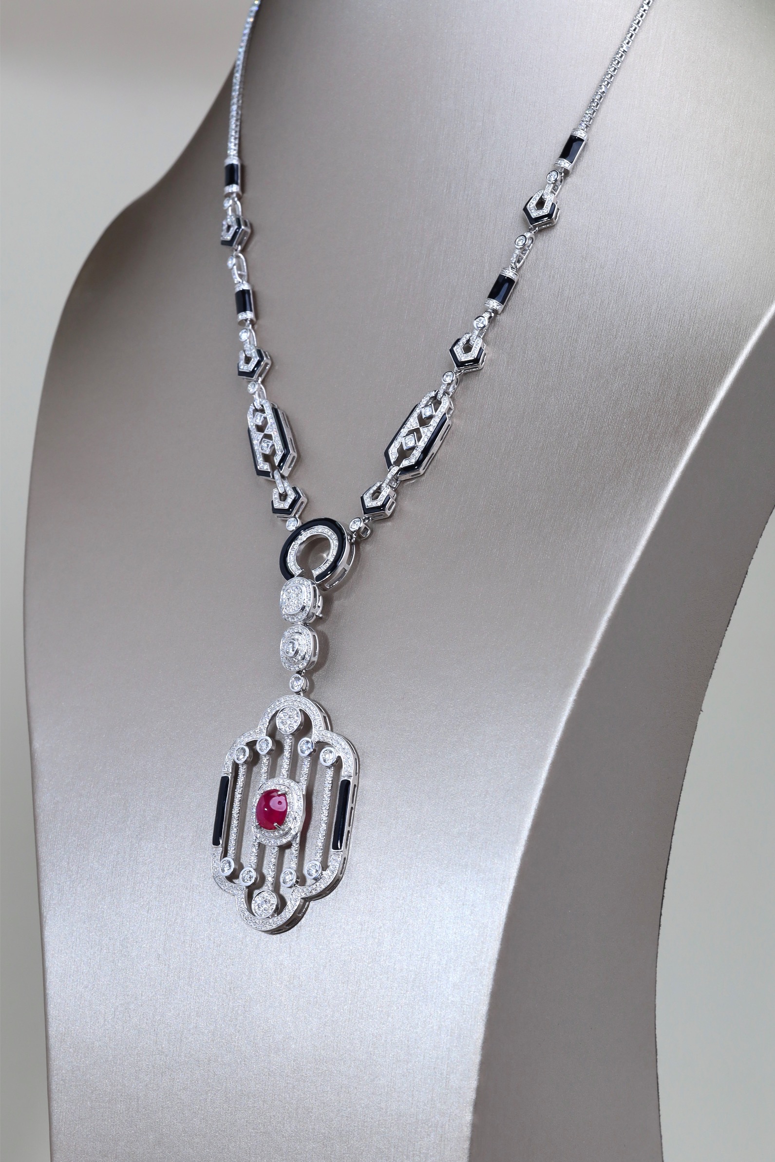 4.13 Carat Burmese Ruby and Diamond Pendant Necklace in 18K White Gold - Image 7