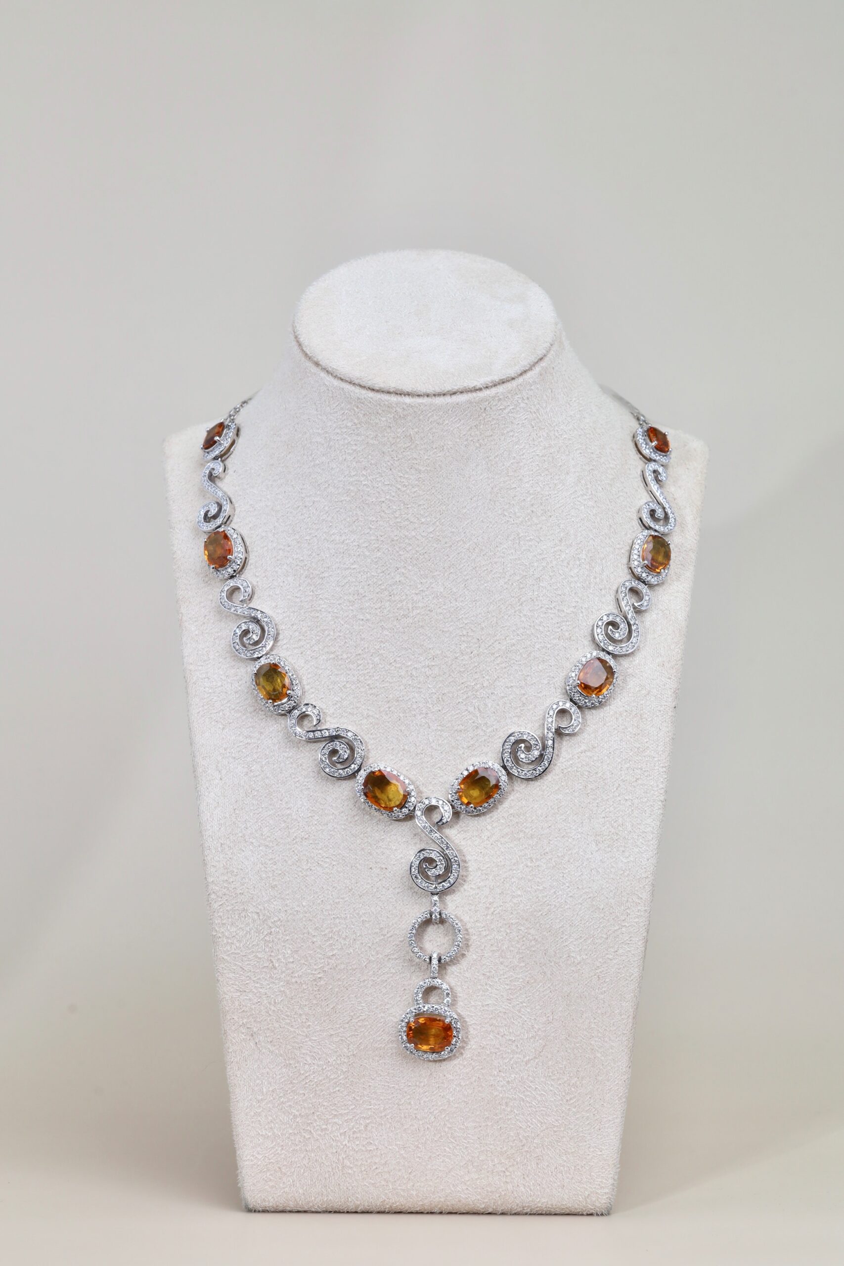 33.68 Carat Yellow Sapphire and Diamond Necklace in 18K White Gold - Image 3
